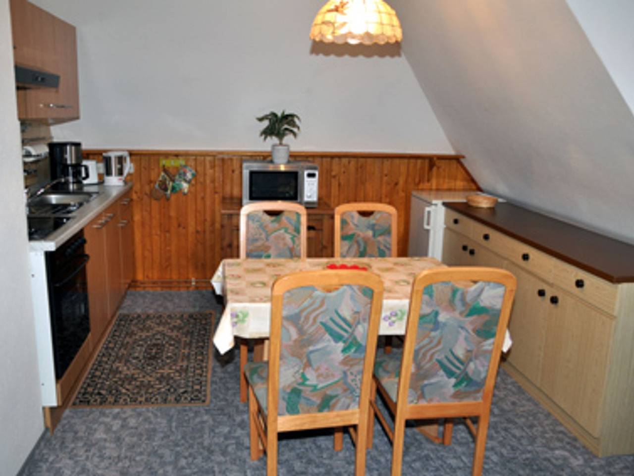 Ganze Ferienwohnung, Ferienwohnung Witter - Fw2 Ferienwohnung mit zwei Räumen in Saalfeld, Saalfeld/Saale