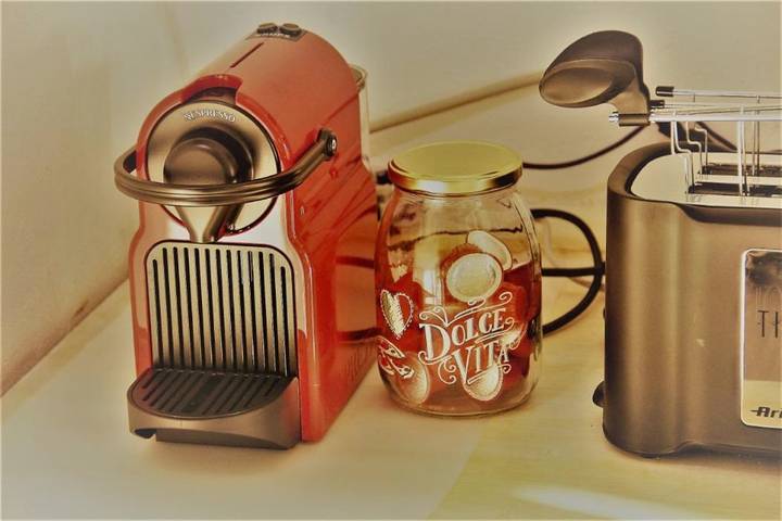 Location de vacances pour 8 personnes, avec terrasse ainsi que piscine et vue dans Sole Ruiu - 4