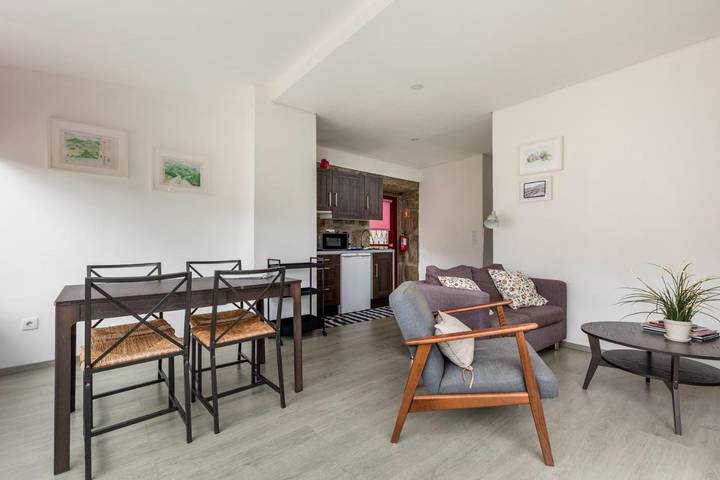 Location de vacances pour 4 personnes, avec piscine ainsi que jardin et vue dans Mesão Frio - 3