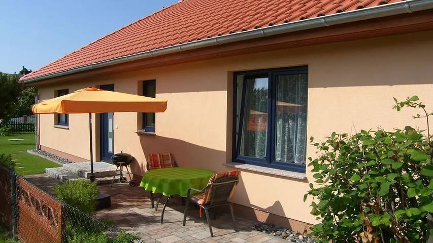 Casa de vacaciones para 3 personas, con jardín - 1