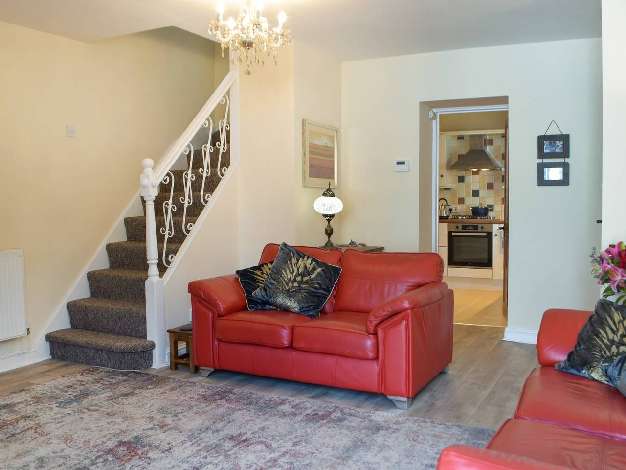 Morwood Cottage in Porthcawl, Bridgend region