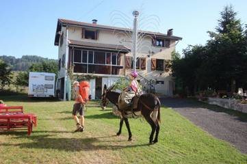 Cottage pour 2 personnes, avec vue et jardin, animaux acceptés à Camurac