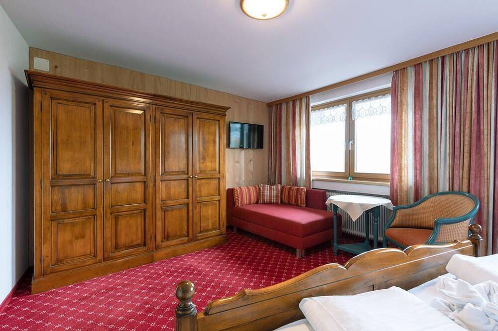 Doppelzimmer, Dusche, Wc, 1 Schlafraum - Berghaus Kanisfluh in Schnepfau, Bregenzerwald