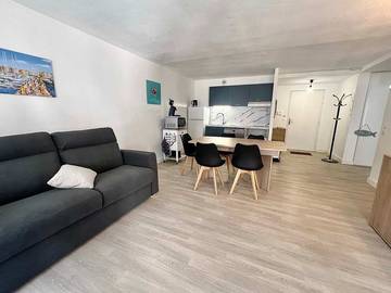 Gîte pour 4 personnes, avec balcon/terrasse dans Plage du Môle