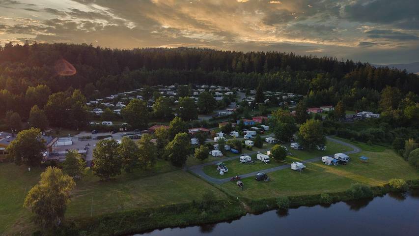 Ganze Wohnung, Ferienpark Perlsee Ferienhäuser, Camping, Mobilheime - Villa Giallo (Haus 1b) für 2 Personen in Strandbad am Perlsee, Waldmünchen