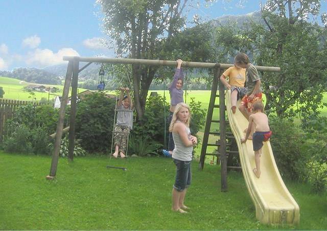 Ferienwohnung für 5 Personen, mit Ausblick und Garten, kinderfreundlich am Kaiserwinkl - 3