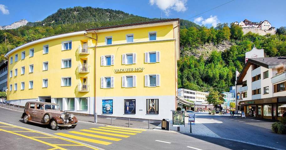 Hotel für 2 Personen, mit Ausblick und Sauna sowie Terrasse, mit Haustier in Liechtenstein