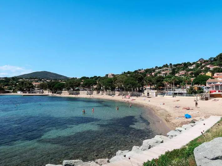 Gîte pour 2 personnes, avec terrasse à Roquebrune-sur-Argens