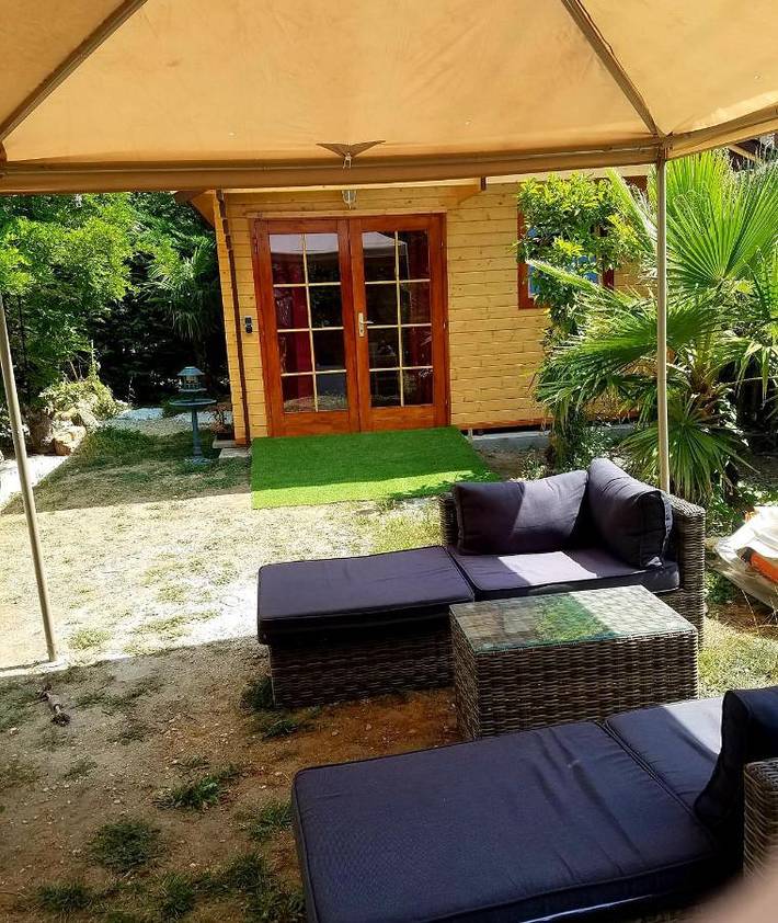 Gîte pour 5 personnes, avec jacuzzi ainsi que sauna et jardin, adapté aux familles à Gagny - 2