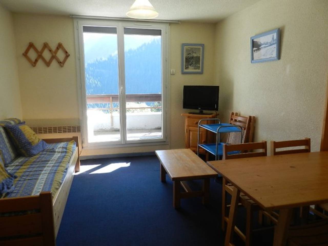 Ganze Wohnung, Charmantes Studio-Kabine mit Balkon und Talblick, direkter Pistenzugang in La Ferrière, Le Pleynet