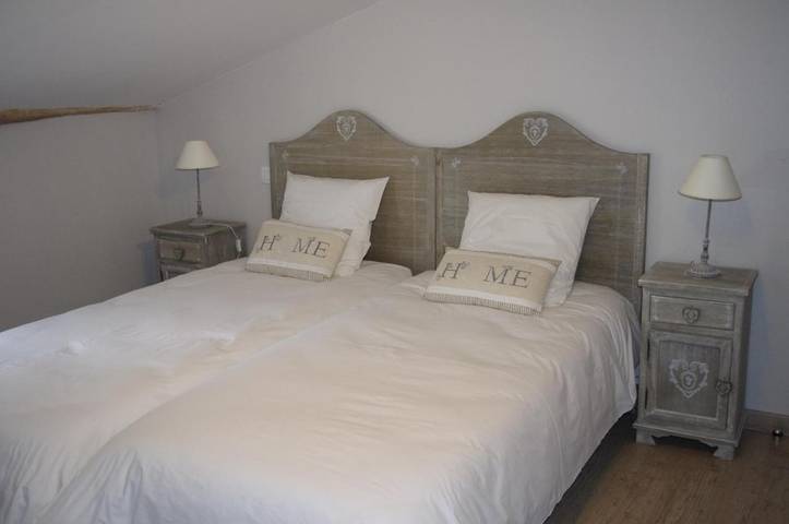 Chambre d’hôte pour 4 personnes avec terrasse in Saintes, Région de Saintes