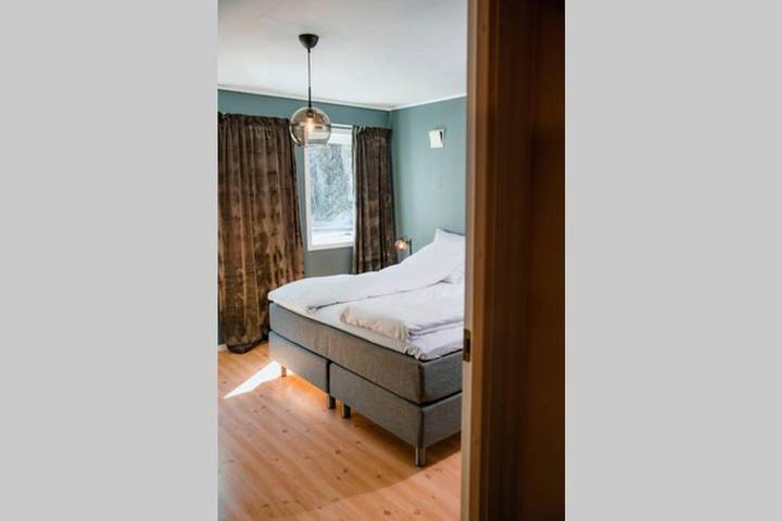 Ferienwohnung für 6 Personen, mit Balkon und Terrasse sowie Ausblick in Etne - 3