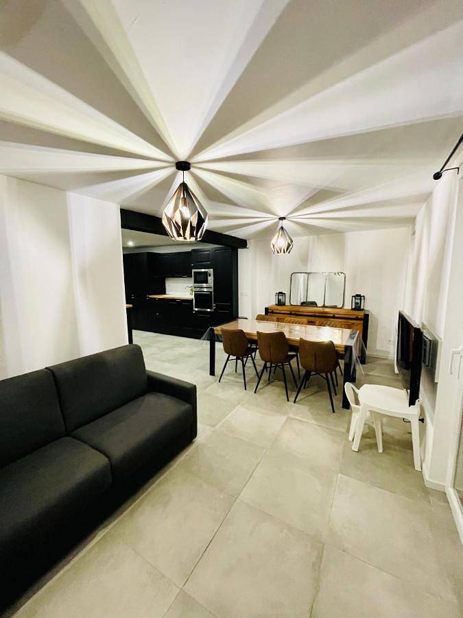 Gîte pour 6 personnes, avec terrasse, animaux acceptés à Coudekerque-Branche