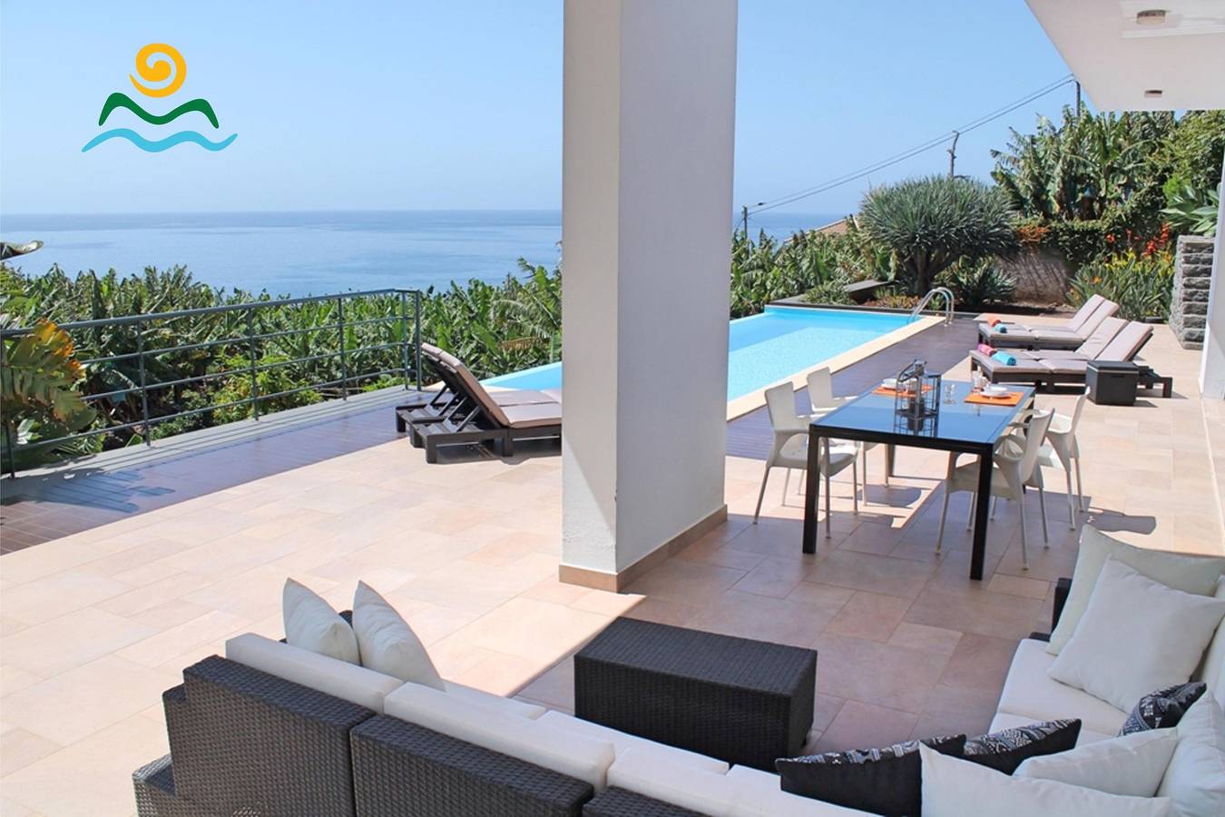 Contemporary villa, infinity pool | Designhouse in Arco da Calheta, Madeira