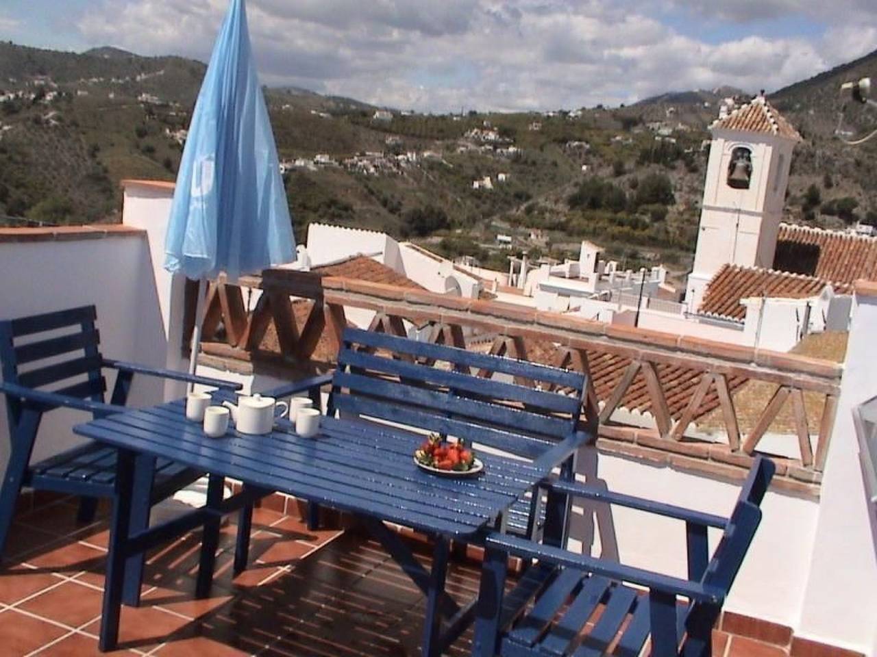 Typisches Haus im Zentrum des Barrio Morisco in Frigiliana Road, Frigiliana