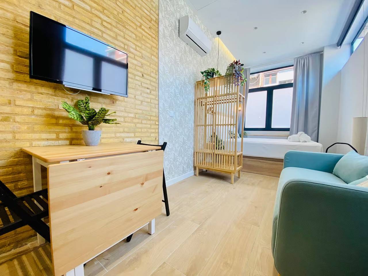 Appartement entier, Mariano Cuber 02 in Valence (Espagne), Costa de Valencia