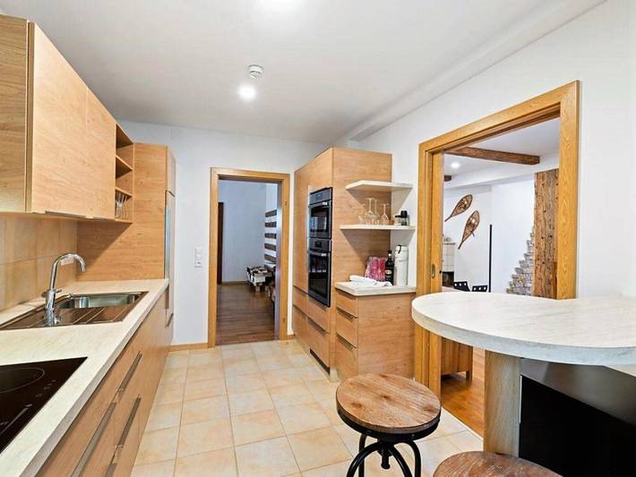 Large group house with cosy bar and large garden in Kreuzeck group, Rangersdorf