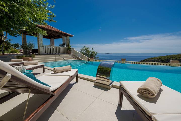 Luxus Villa fuer 10 Gaeste mit beheizten Pool und atemberaubenden Meerblick in Soline Dubrovnik, Općina Župa dubrovačka