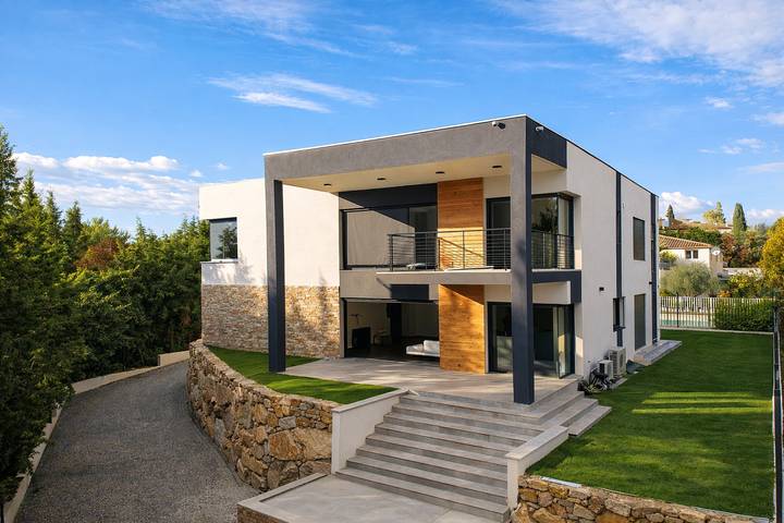 Location de vacances pour 16 personnes, avec jardin ainsi que sauna et jacuzzi à Mougins - 4