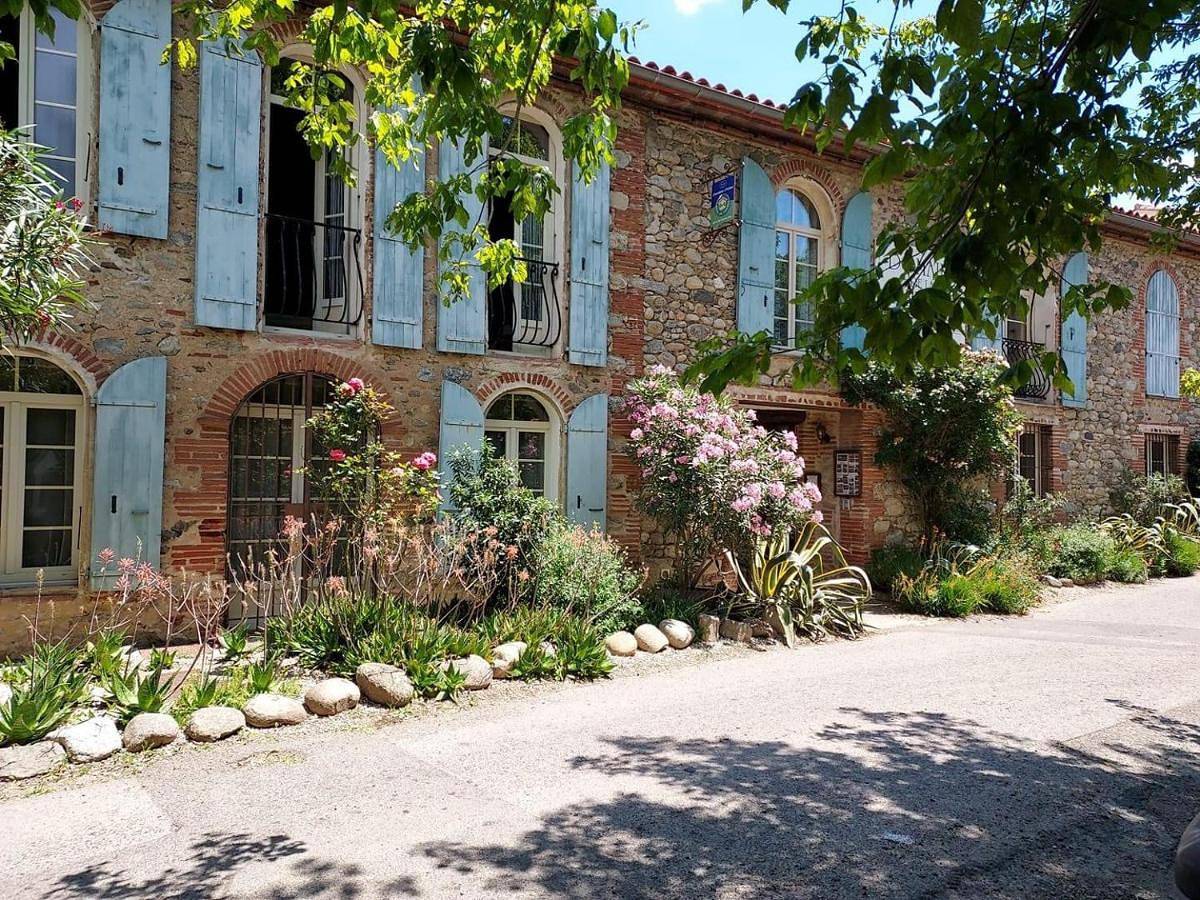 Domaine De La Tannerie chambres d'hôtes et appartements in Prades, Région de Prades