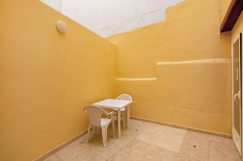 Entire apartment, Apartment 'Santa Cruz De La Palma Rubi 2' with Private Terrace and Wi-Fi in Santa Cruz de La Palma, La Palma South