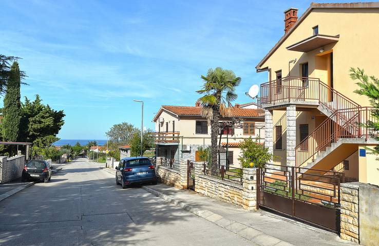 Apartament wakacyjny dla 4 osób, z Taras w Peroj