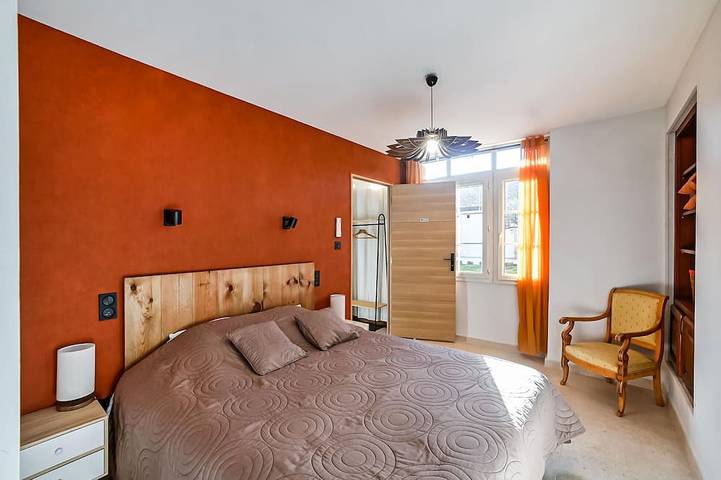 Location de vacances pour 14 personnes, avec terrasse à Orsan - 3