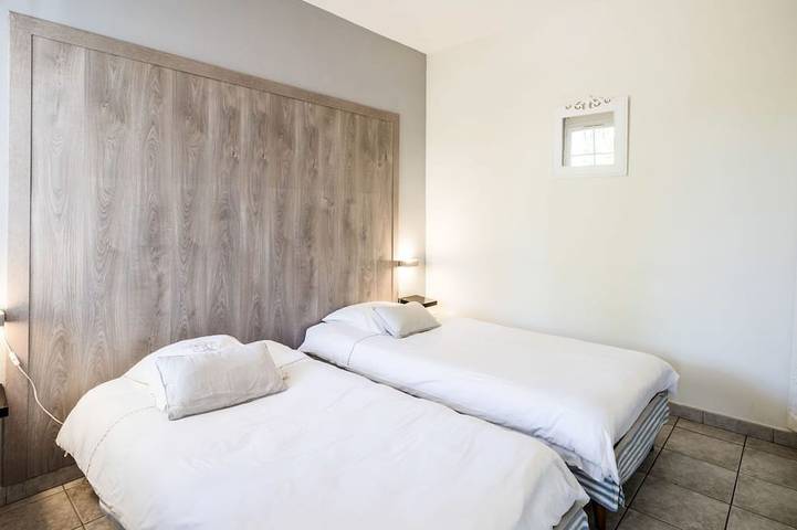 Gîte pour 4 personnes, avec balcon ainsi que jardin et piscine, animaux acceptés à La Bastide-Clairence - 2