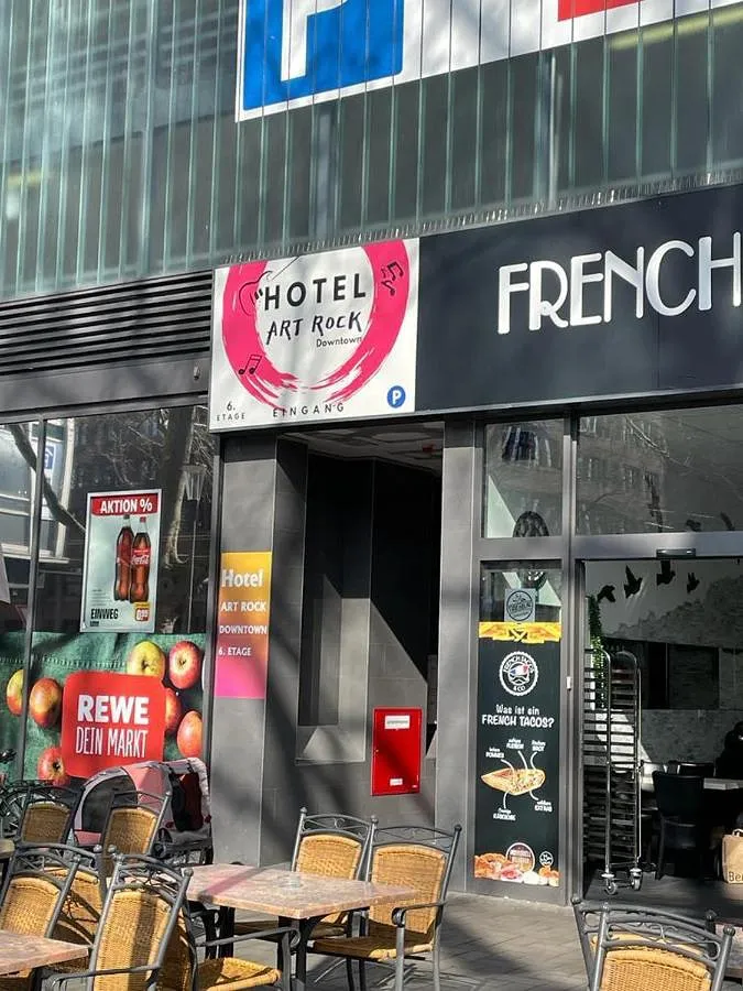 Hotel para 10 personas, con terraza - 1