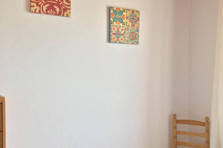 Appartement entier, Appartement tranquille avec une vue magnifique sur la mer. in Arenal d'en Castell, Es Mercadal