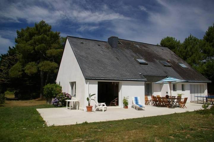 Location de vacances pour 12 personnes, avec jardin et terrasse dans Suscinio