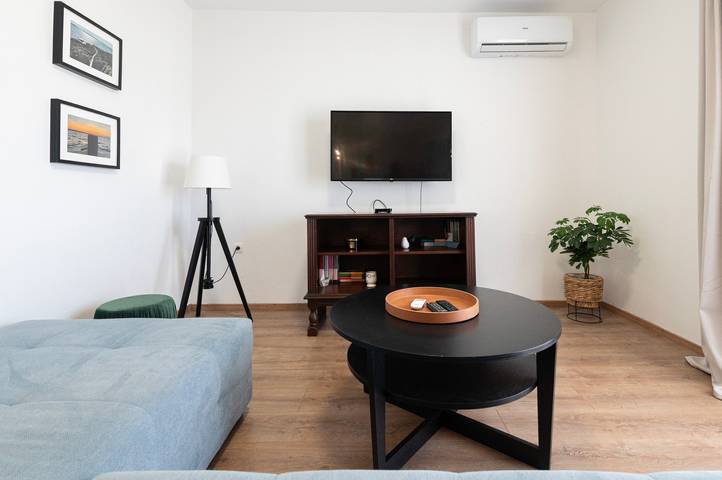 Ferienwohnung für 5 Personen, mit Terrasse und Garten in Nin - 3