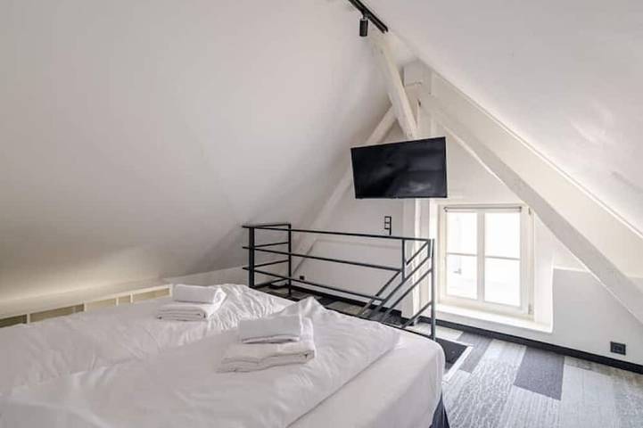 Ganze Wohnung, Stylisches Loft mit Küche, Carport & WLAN in Walzbachtal, Kraichgau