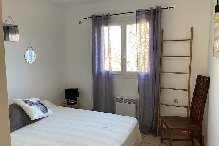 Gîte pour 4 personnes, avec balcon dans Tarco - 4