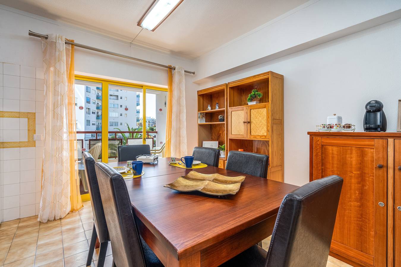 Ganze Wohnung, Ferienwohnung 'Sweet Home Rp' mit Balkon und Wlan in Praia da Rocha, Portimão