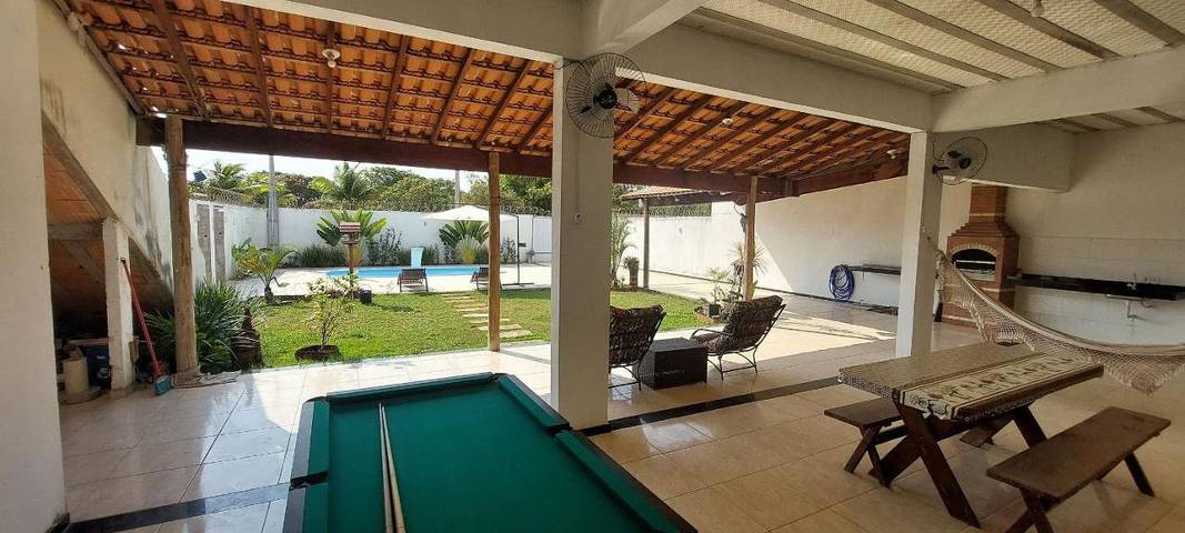 Casas e apartamentos de temporada para 12 pessoas em Guriri