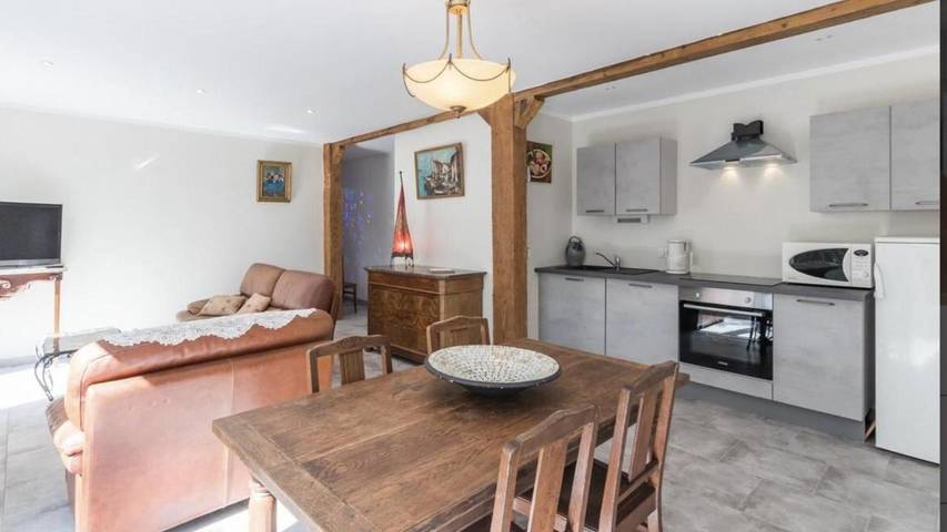 Gîte pour 6 personnes, avec vue et terrasse dans Corre - 4