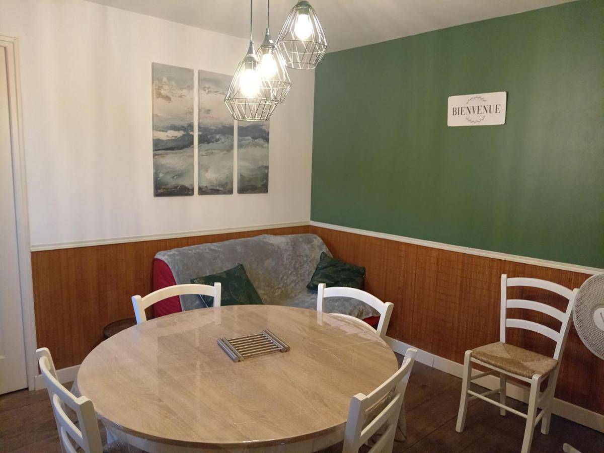 Appartement entier, Two-Bedroom Apartment in Piana, Région d'Ajaccio