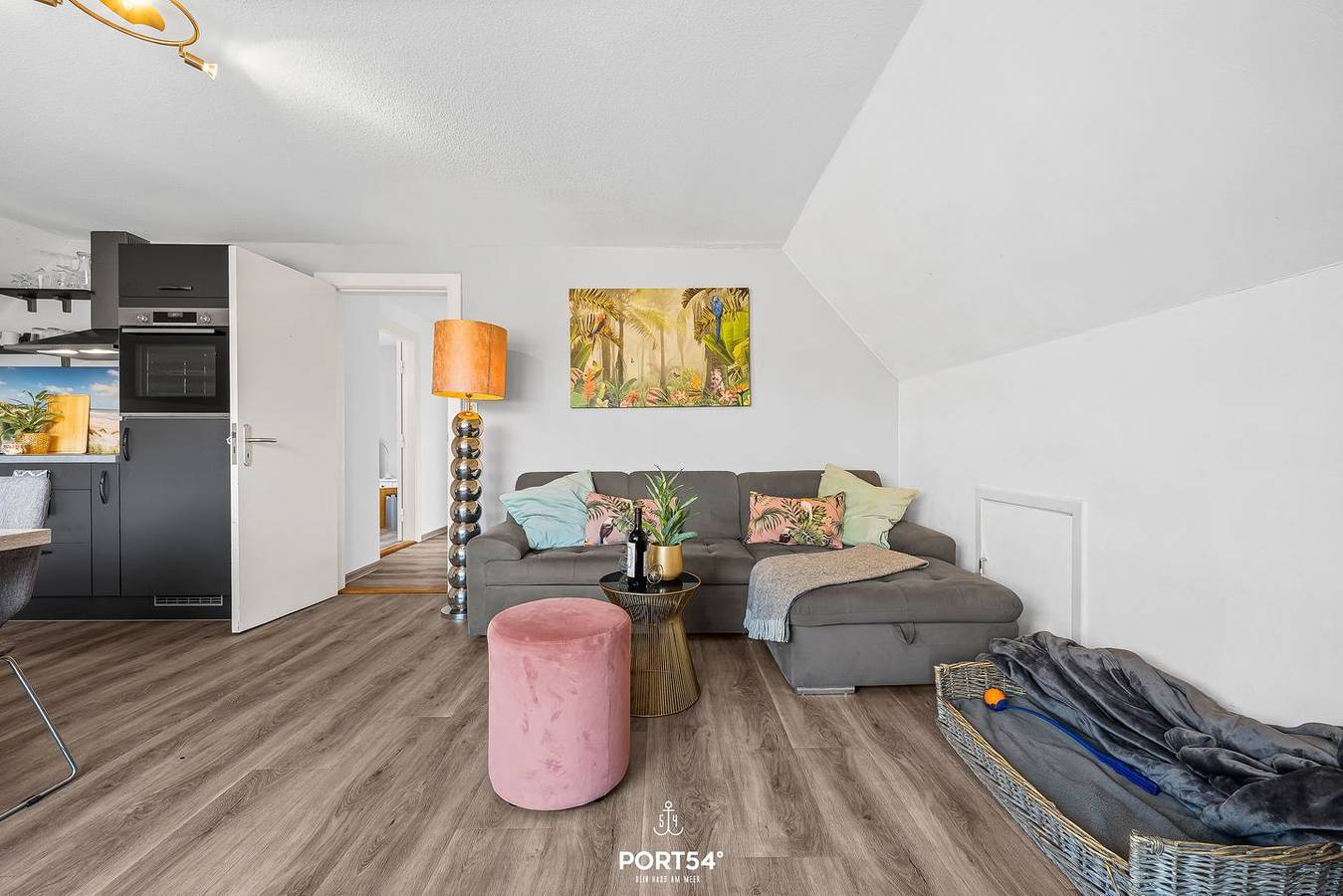 Apartamento entero, Holiday apartment Glück in St. Peter-Ording Comfort with balcony near sand beach in St. Peter-Bad, St. Peter-Ording