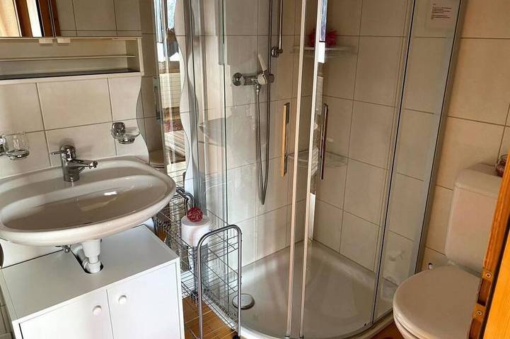 Gîte pour 2 personnes, avec jardin à Albinen - 4