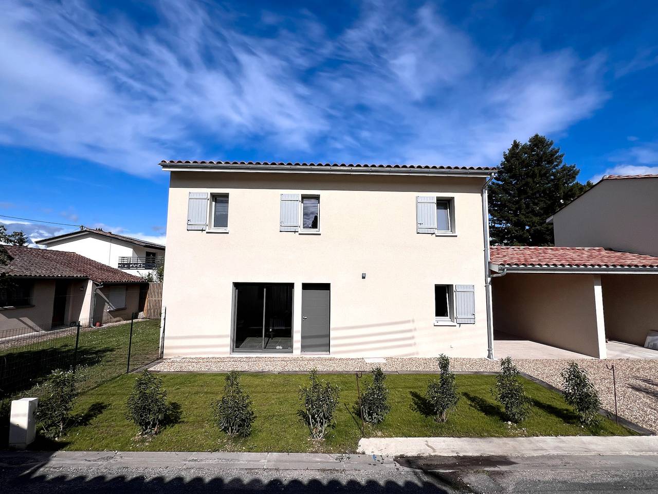 Maison de vacances 'Libourne 2 Chambres' avec terrasse privée, jardin privé et Wi-Fi in Libourne, Région de Libourne