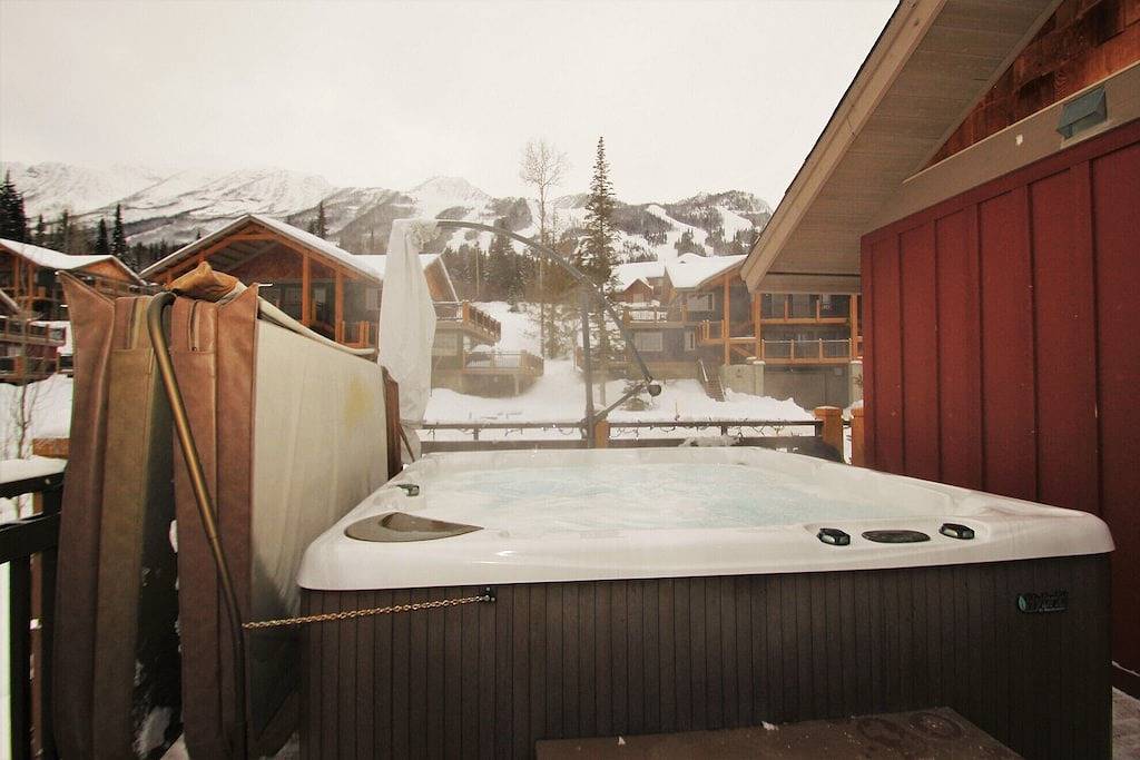 Ganze Wohnung, Spektakuläre Dachgeschoss 2 Br W / Whirlpool und Panoramablick in Kicking Horse