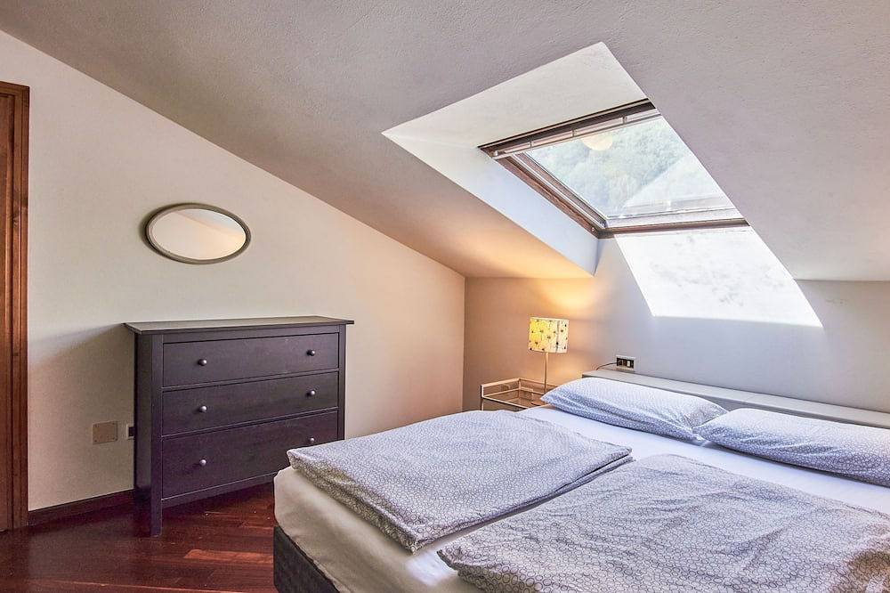 Ganze Wohnung, Terrazzo fiorito by Interhome in Musso, Gemeinde Musso