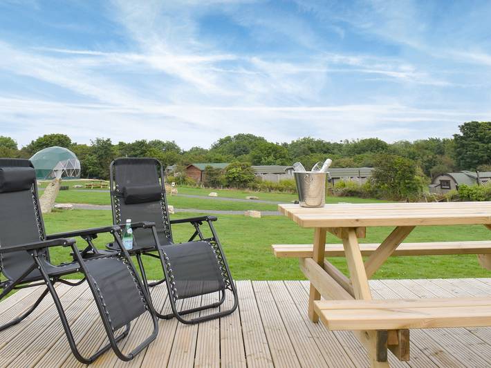 Glamping for 2 people on the Isle of Anglesey