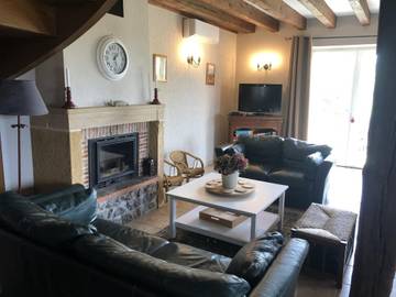 Gîte pour 8 Personnes dans Le Bouchaud, Région de Vichy, Photo 4