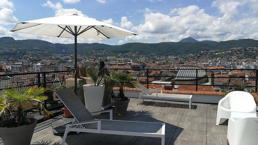 Chambre d’hôte pour 2 personnes, avec Terrasse et Vue à Clermont-Ferrand