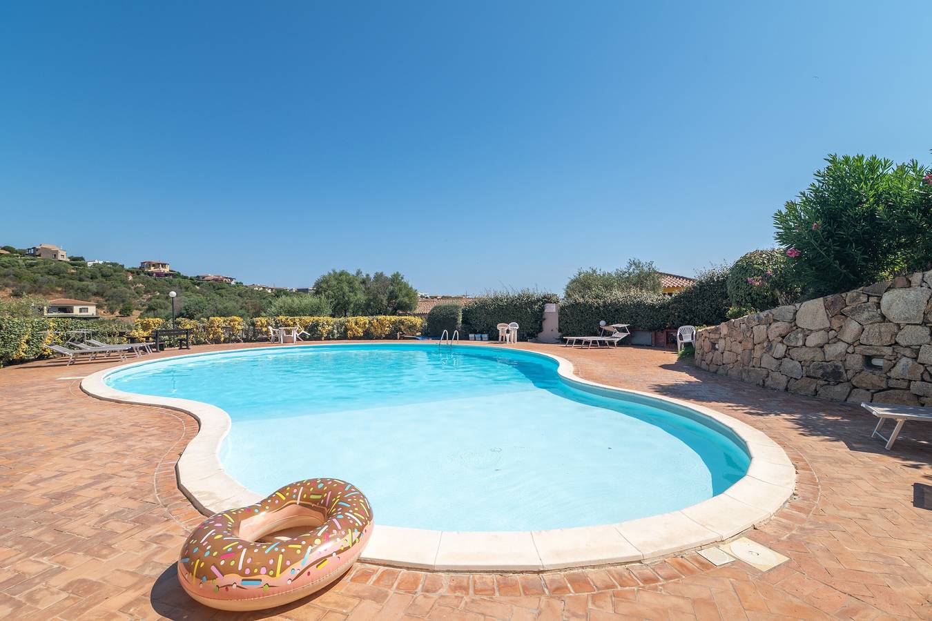 Ganze Wohnung, Ferienwohnung 'Tavolara Porto San Paolo B3' mit Meerblick, Gemeinschaftspool und Klimaanlage in Porto San Paolo, Loiri Porto San Paolo