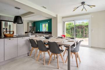 Villa voor 8 Personen in Mandelieu-la-Napoule, Cannes regio, Afbeelding 1