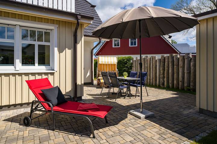 Ferienhaus für 5 Personen, mit Balkon und Sauna in Prerow