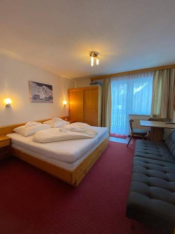 Maison d’hôte pour 3 personnes, avec vue et balcon à Samnaun